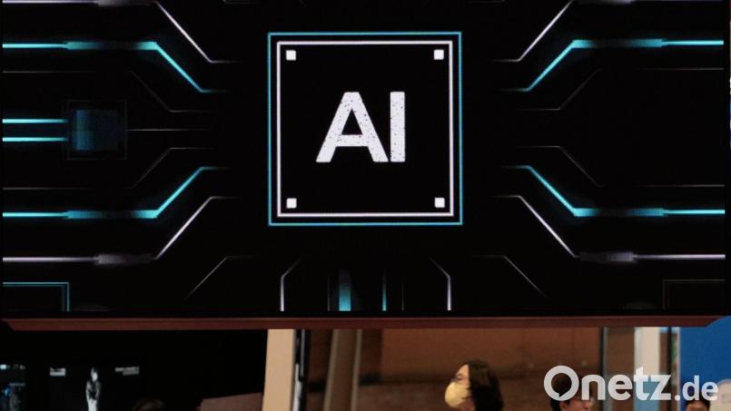 Künstliche Intelligenz wird in vielen deutschen Unternehmen noch zögernd genutzt. Bild: Ahn Young-joon/AP/dpa