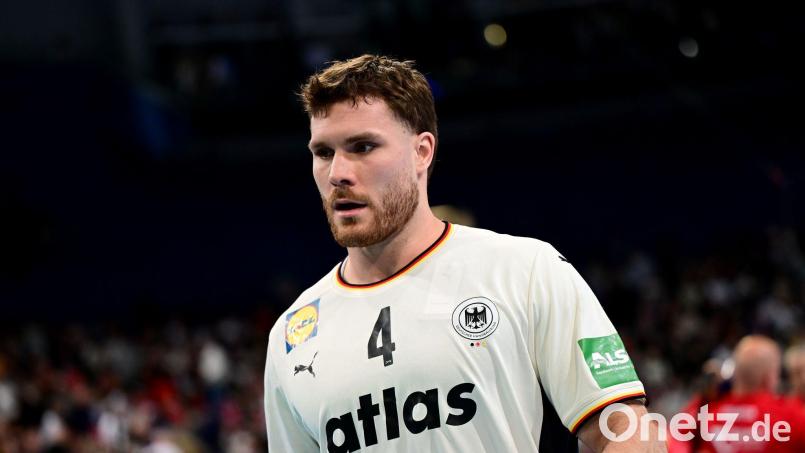 Johannes Golla bleibt Kapitän der deutschen Handball-Nationalmannschaft. (Archivbild) Bild: Sina Schuldt/dpa