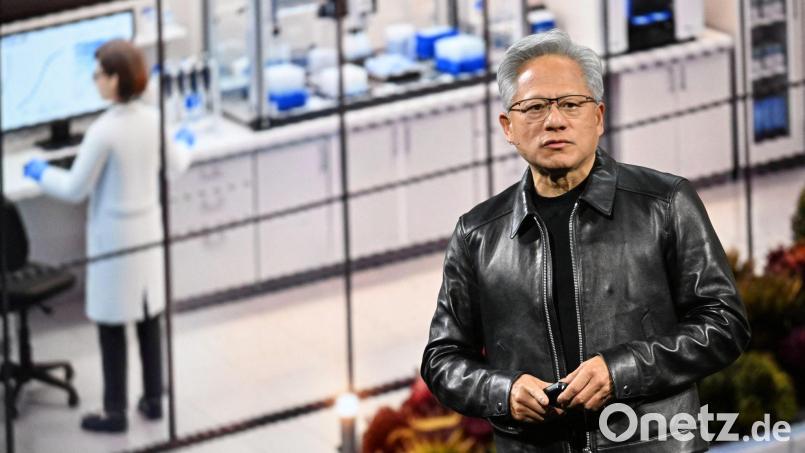 Nvidia-Chef Jensen Wang sieht Europa nicht auf der KI-Verliererstraße. Bild: Soeren Stache/dpa
