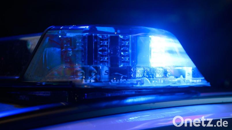 Die Polizei leitete ein Strafverfahren gegen den alkoholisierten Fahrer ein. (Symbolbild) Bild: Julian Stratenschulte/dpa