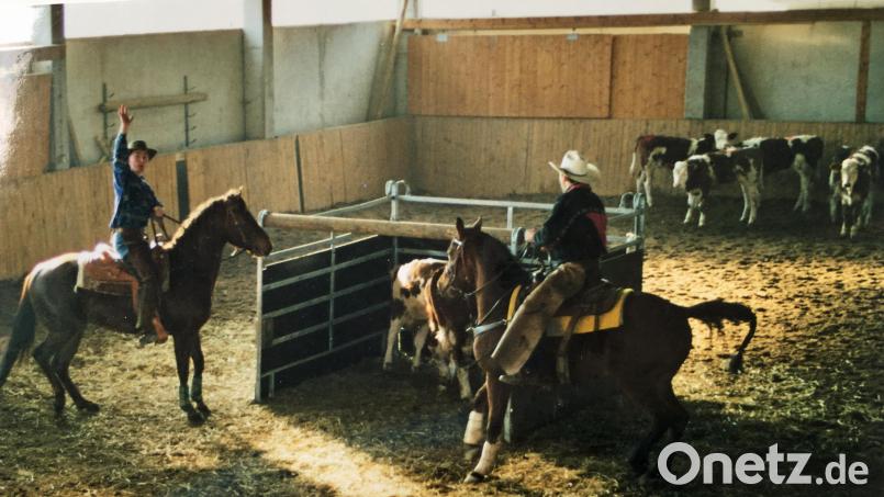 Beim rasanten WHF-Team-Penning mussten aus einer Herde von zwölf Rindern ausgewählte Tiere herausgetrennt und in einen Pferch getrieben werden. Archivbild: Liesi Gevatter