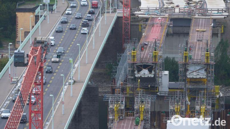 An der deutschen Infrastruktur gibt es viel zu tun. Hier winken viele Aufträge für den Tiefbau. (Archivbild) Bild: Thomas Frey/dpa