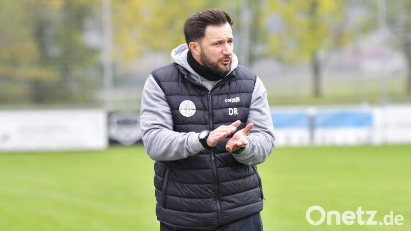 Gebenbachs Trainer Dominic Rühl holte mit seiner Mannschaft einen Punkt in Aschaffenburg. Bild: Hubert Ziegler