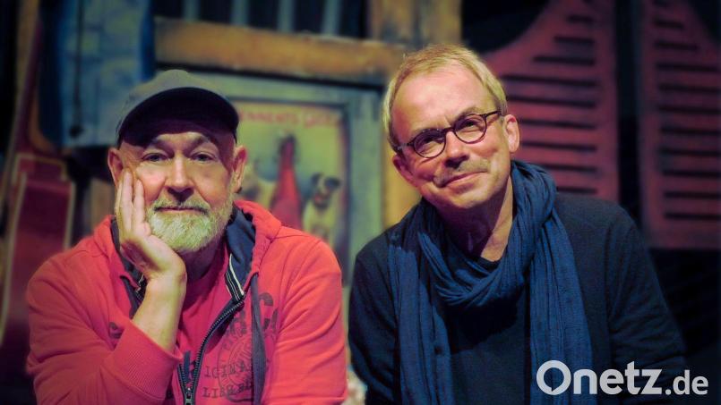 Der verstorbene Comedian Gerd Knebel (l) war nach Worten seines langjährigen Bühnenpartners Henni Nachtsheim ein Freigeist, der seiner Krebserkrankung „nicht den letzten Schritt überlassen“ wollte. (Archivbild) Bild: Gaby Bresslein/Badesalz/dpa