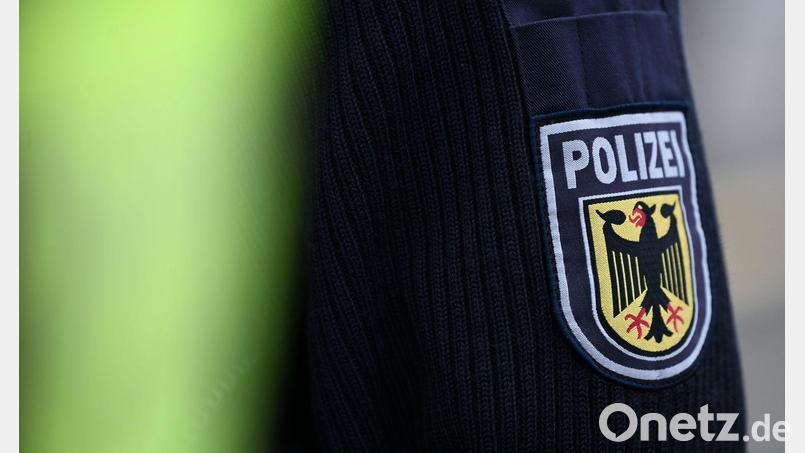 Bei einer Auseinandersetzung in einem Regionalzug zwischen dem Münchner Hauptbahnhof und dem Ostbahnhof sind zwei Männer verletzt worden. (Symbolbild) Bild: Katharina Kausche/dpa