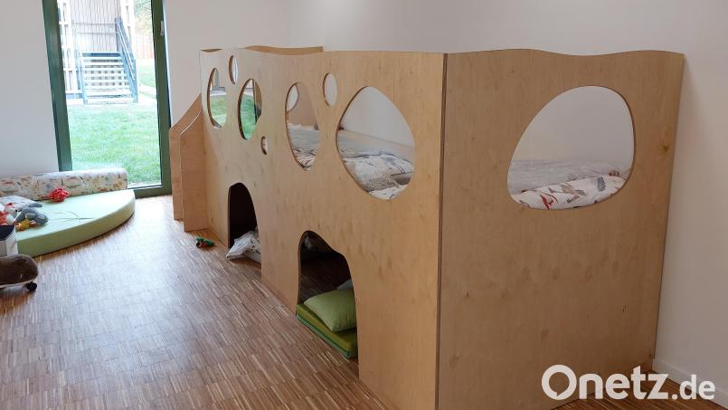 Bald werden hier in der Entdecker-Kita Kinder zur Ruhe kommen. Ob in der Höhle oder im Hochbett ist ihnen überlassen. Bild: mfh