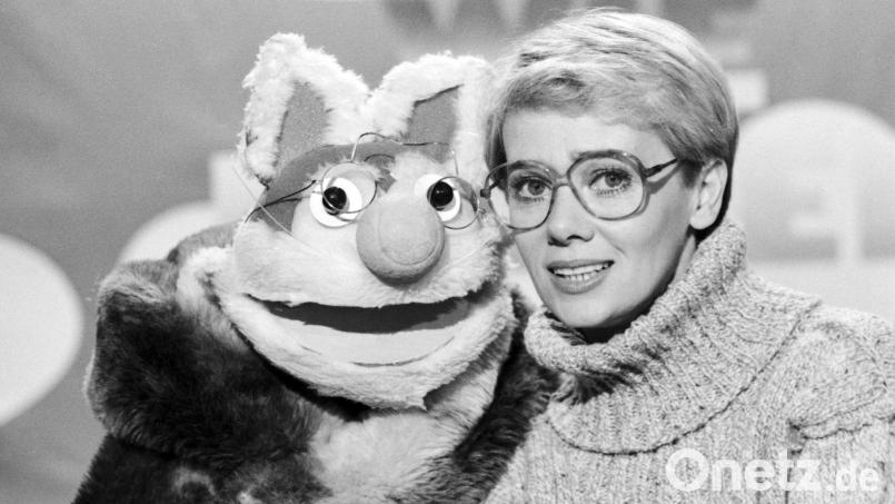 Die Fernsehansagerin Hanni Vanhaiden trat auch in einer Kindersendung auf. (Archivbild) Bild: --/picture alliance/United Archives | RobaPress/dpa