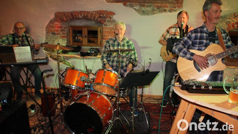 Die "Fichtel Mountian Music" aus dem oberfränkischen Gefrees bot Country und Folk vom Feinsten. Bild: Konrad Rosner