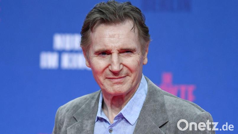 Hollywoodstar Liam Neeson ist kein Fan von Autos - und heizt privat auch nicht über den Highway. (Archivbild) Bild: Jens Kalaene/dpa