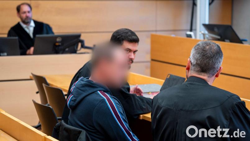 Ein heute 49-Jähriger ist nach Auffassung des Würzburger Landgerichts für den Tod der 13-jährigen Sabine im Jahr 1993 verantwortlich. Gegen das Urteil wegen Mordes hat er Revision eingelegt. (Archivbild) Bild: Daniel Vogl/dpa