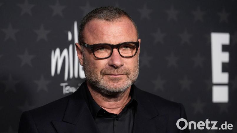 Ein Huhn von US-Schauspieler Liev Schreiber entpuppte sich als Hahn. (Archivbild) Bild: Chris Pizzello/Invision/AP/dpa