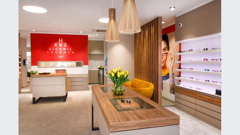 Der schönste Brillen Stober aller Zeiten in der Dr.-Pfleger-Straße in Weiden. Bild: Brillen Stober
