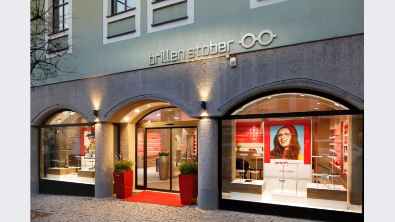 Der schönste Brillen Stober aller Zeiten in der Dr.-Pfleger-Straße in Weiden. Bild: Brillen Stober