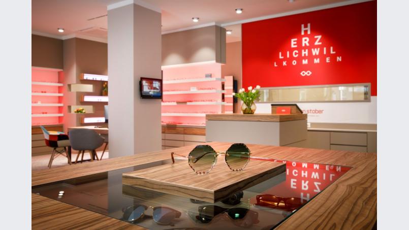 Der schönste Brillen Stober aller Zeiten in der Dr.-Pfleger-Straße in Weiden. Bild: Brillen Stober