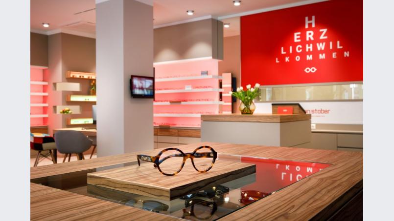 Der schönste Brillen Stober aller Zeiten in der Dr.-Pfleger-Straße in Weiden. Bild: Brillen Stober