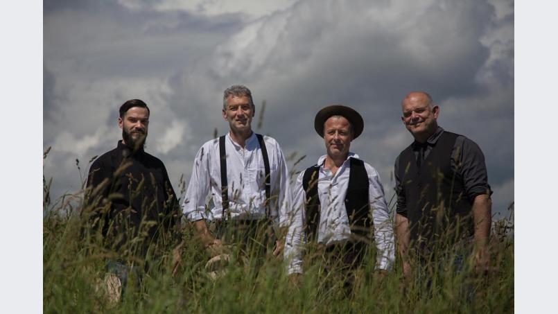 The Rooster Crows treten am Samstag am 17 Uhr im Spitalhof auf. Bild: exb
