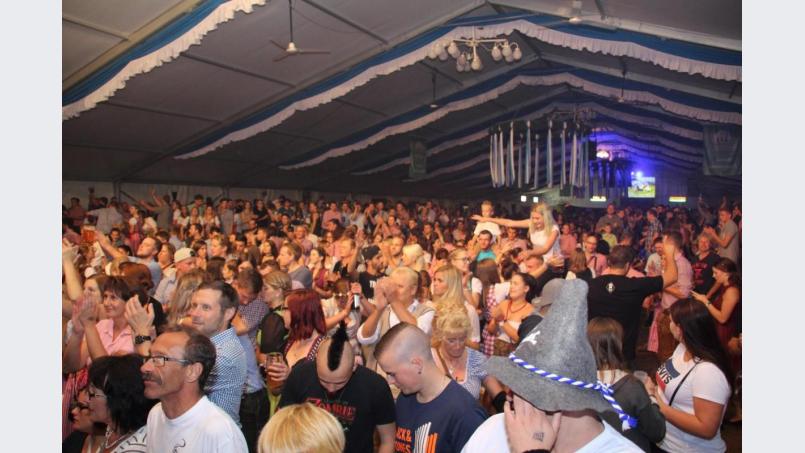 Wer die Flosser Kirwa besucht, kann bis zu vier unvergessliche Tage erleben. Bild: exb