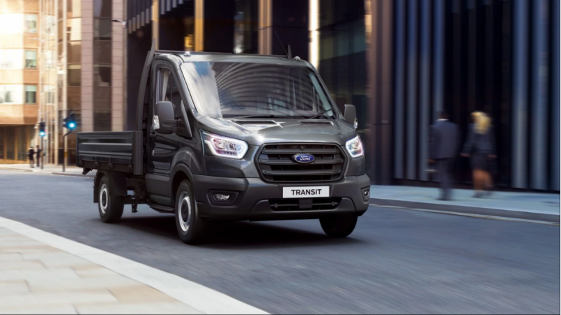 Auch als Pritschenwagen macht der Ford Transit eine gute Figur. Bild: Ford