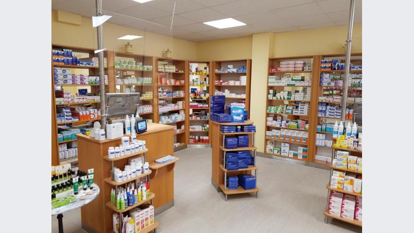 Solle ein Produkt kurzfristig nicht lieferbar sein, hat das Team der Windischeschenbacher Filiale Zugriff auf das gesamte Warenlager von fünf Apotheken. So können die Patienten selbst bei Lieferproblemen versorgt werden. Bild: Apotheke Schug