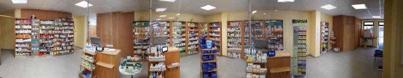 In der Apotheke in Windischeschenbach, die das Qualitäts-Zertifikat der Bayerischen Landesapothekerkammer entsprechend der QMS-Satzung besitzt, sind stets 3200 verschiedene Arzneimittel vorrätig. Bild: Apotheke Schug