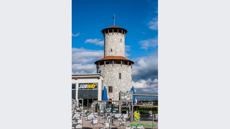 Im Restaurant &quot;Am Ritterturm&quot; können die Kunden ritterlich genießen. Bild: exb