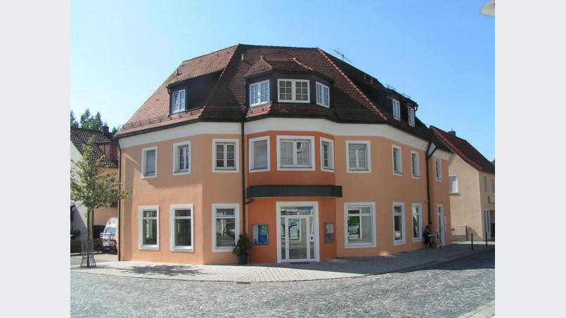 Der Firmensitz in der Hauptstraße 20 in Sulzbach-Rosenberg. Bild: exb