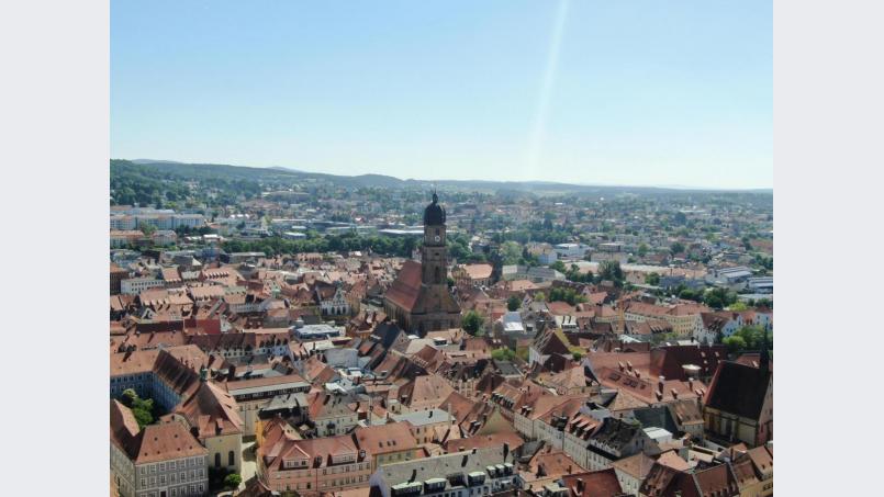 Weil die SKS Immobilien in Amberg und rund 50 Kilometer Umkreis operiert, können Investoren die Objekte auch jederzeit vor Ort besichtigen. Bild: exb