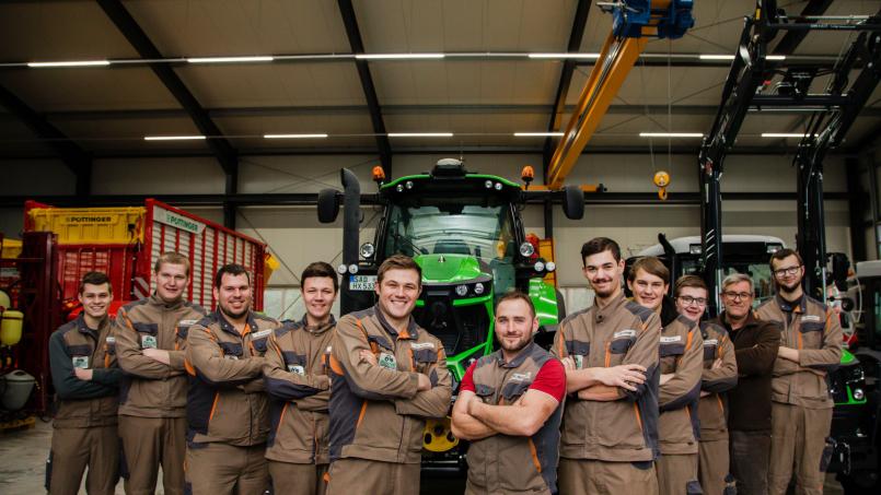 Beim Werkstatt-Team sind die Kunden mit ihren Anliegen in den besten, kompetenten Händen. Bild: exb