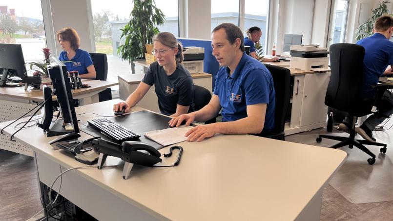 Die Firma KS LandService GmbH vermittelt alle Tätigkeiten, die für die Bewirtschaftung land- und forstwirtschaftlicher Betriebe notwendig sind. Bild: KS-Land-Service GmbH