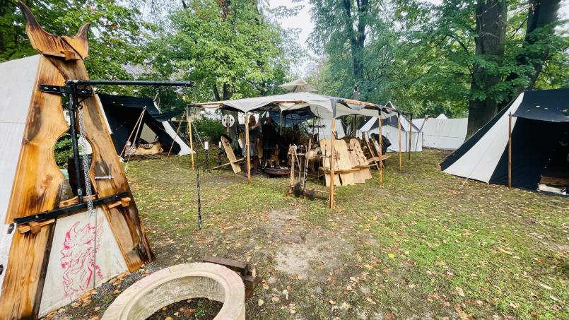 Das historische Lager bietet immer wieder neue interessante Einblicke. Bild: exb