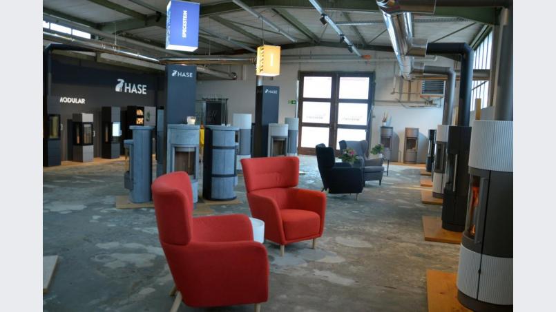 In der WärmeWerkstatt findet sich jede Menge Inspiration im trendigen Loft-Style. Bild: mia