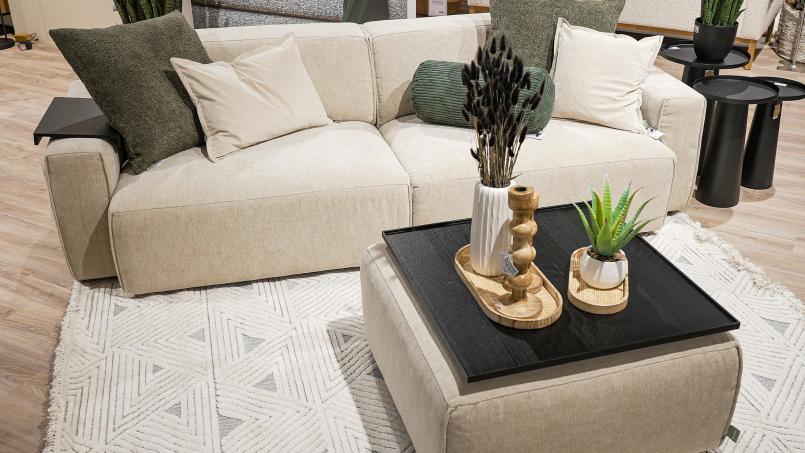 Modernes Wohnen: Gemütliche Polstermöbel machen den Unterschied. Bild: Interliving FREY
