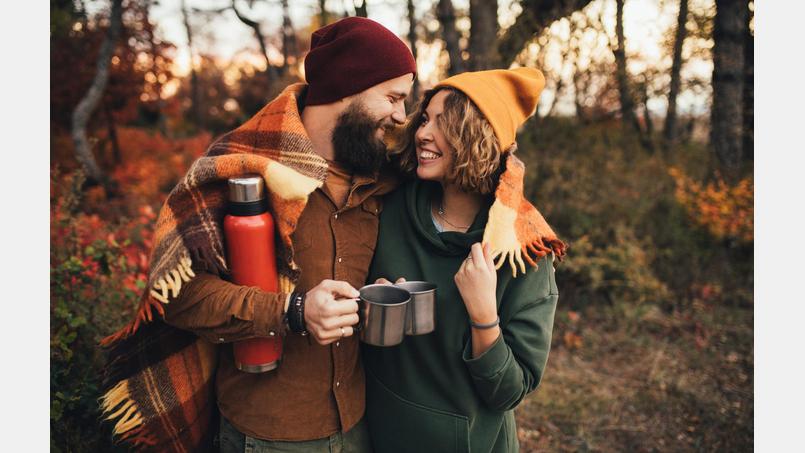 Es muss nicht immer Sommer sein: Auch im Herbst können Singles wunderbare Dates erleben. Bild: exb