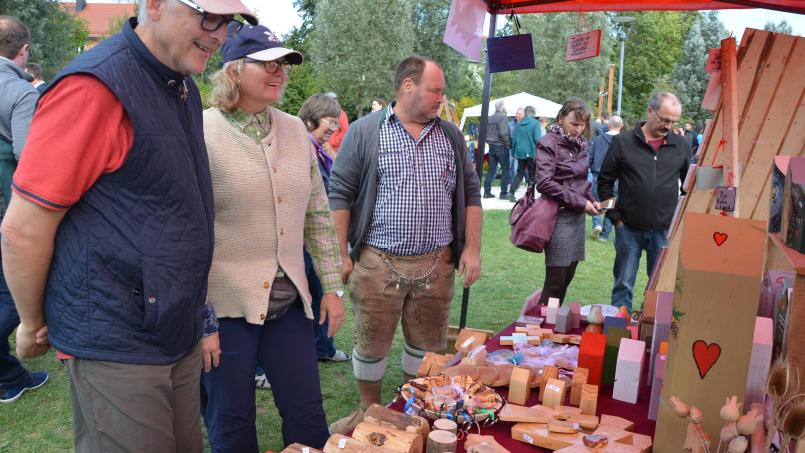 Verschiedene Aussteller bereichern die Veranstaltung. Bild: Josef Rosner