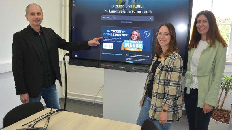 Die Organisatoren der Kemnather Ausbildungsmesse (von links): Hilmar Fütterer vom Landratsamt, Nina Lang (Stadtmarketing Stadt Kemnath) und Linda Wunderlich (Bildungsmanagement Landkreis Tirschenreuth). Bild: jr