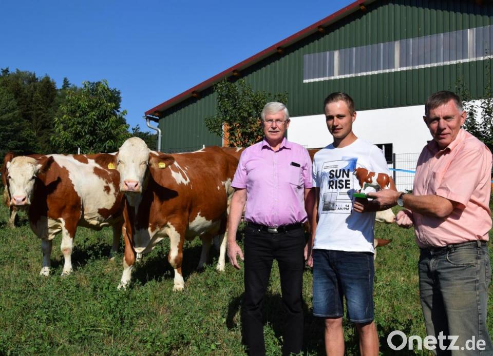 Ehrenpreis des Rinderzuchtverbandes für Rottendorfer Betrieb