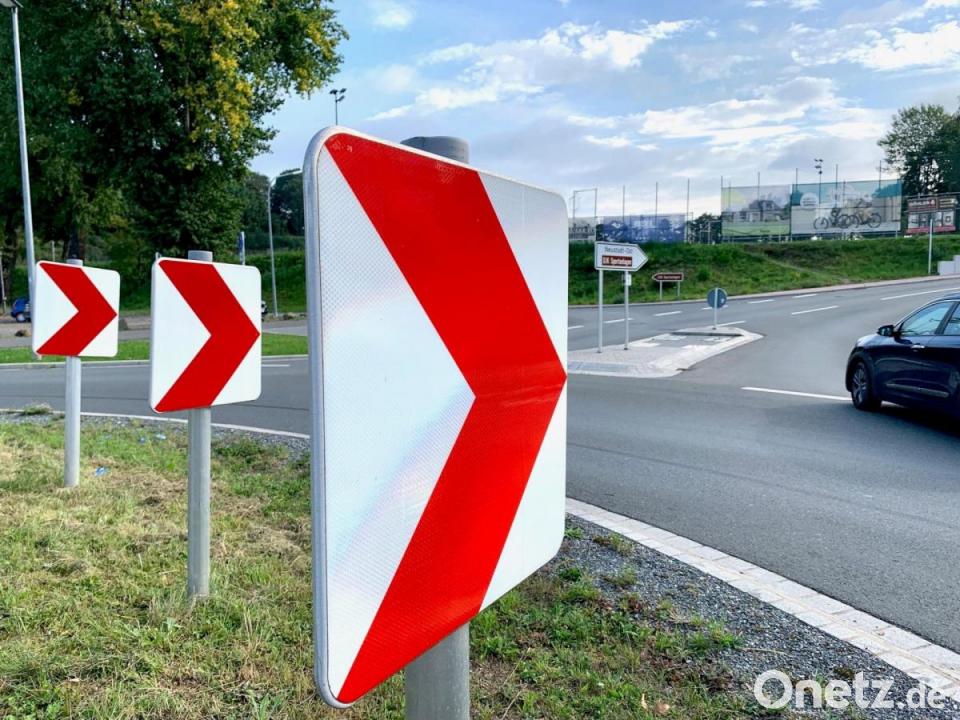 Neustädter Stadtrat schüttelt über Verkehrsschilder den Kopf