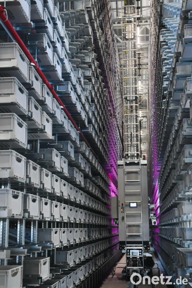 Neues Logistikzentrum Der Bhs Weiherhammer In Betrieb So Funktioniert