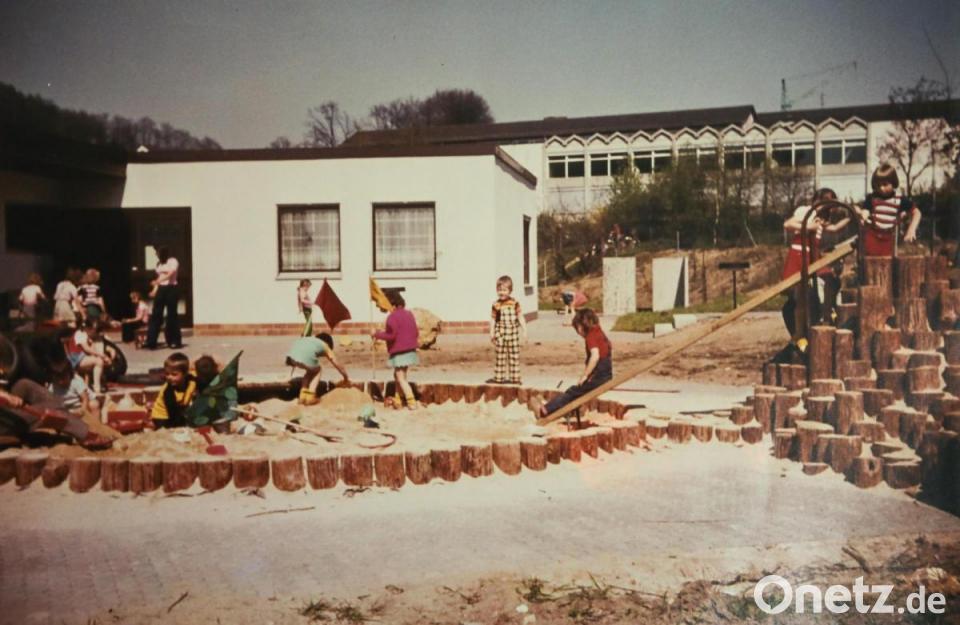  Wie aus einer "Bewahranstalt" der Kindergarten Am Schelmengraben Amberg Illustration 