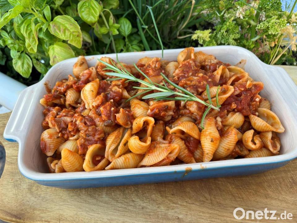 Gnocchetti mit einem Hähnchen-Tomaten-Rosmarin-Ragù | Onetz