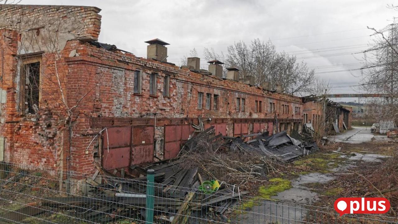 There are many indications of arson: fire in the former subcamp of the ...