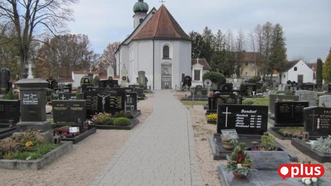 Stadtrat-beschlie-t-h-here-Geb-hren-f-r-Friedhof-in-Hirschau