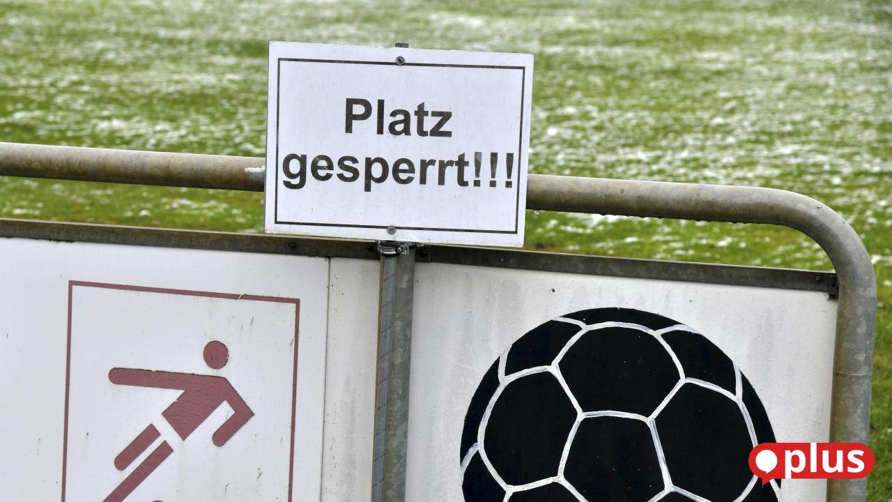Kuriose-Absage-des-Bezirksliga-Spiels-des-1-FC-Schwarzenfeld