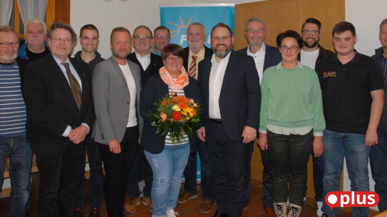 Freie-W-hler-Schmidm-hlen-k-ren-Daniel-Sandner-zu-B-rgermeisterkandidat