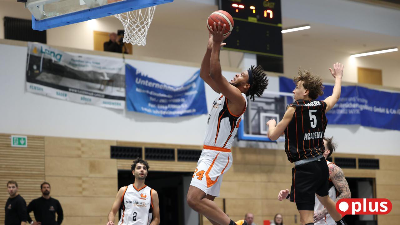 Neust-dter-Basketballer-nach-Erfolg-gegen-Chemnitz-nun-Tabellenzweiter