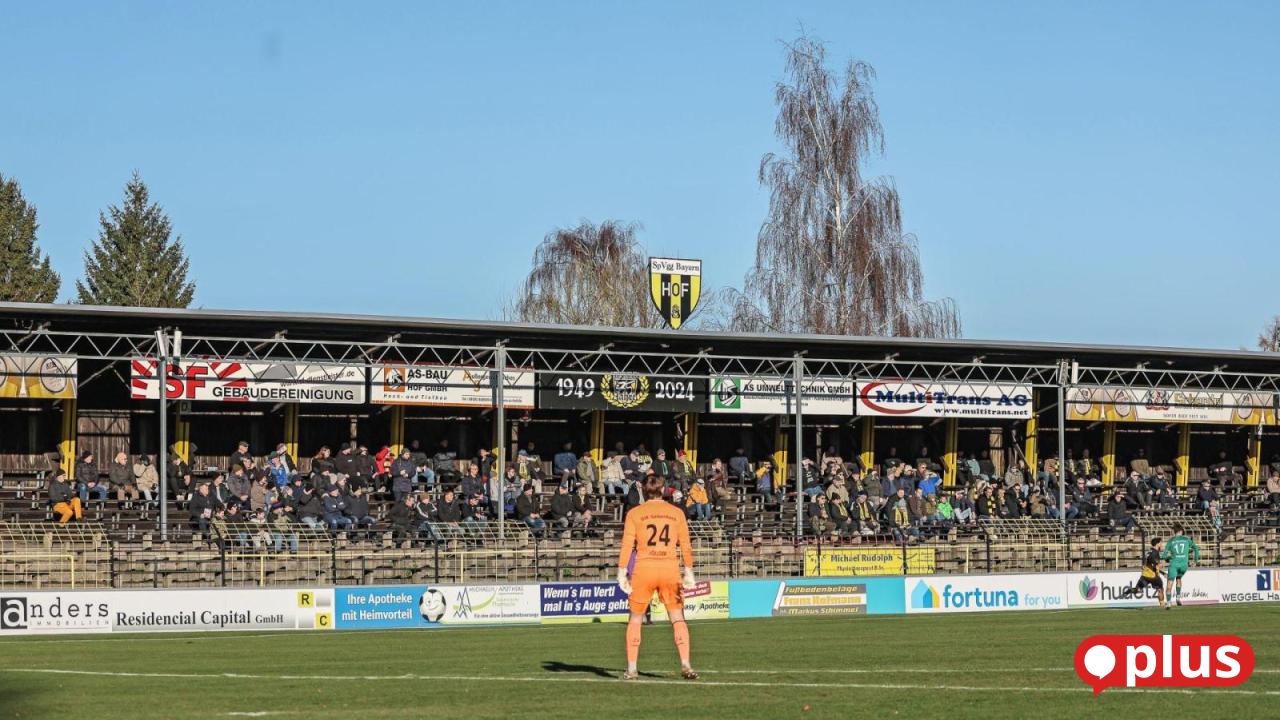 Abschied-von-der-alten-Gr-nen-Au-in-Hof-Oberpf-lzer-Geschichten-aus-einem-der-kultigsten-Stadien-der-Welt