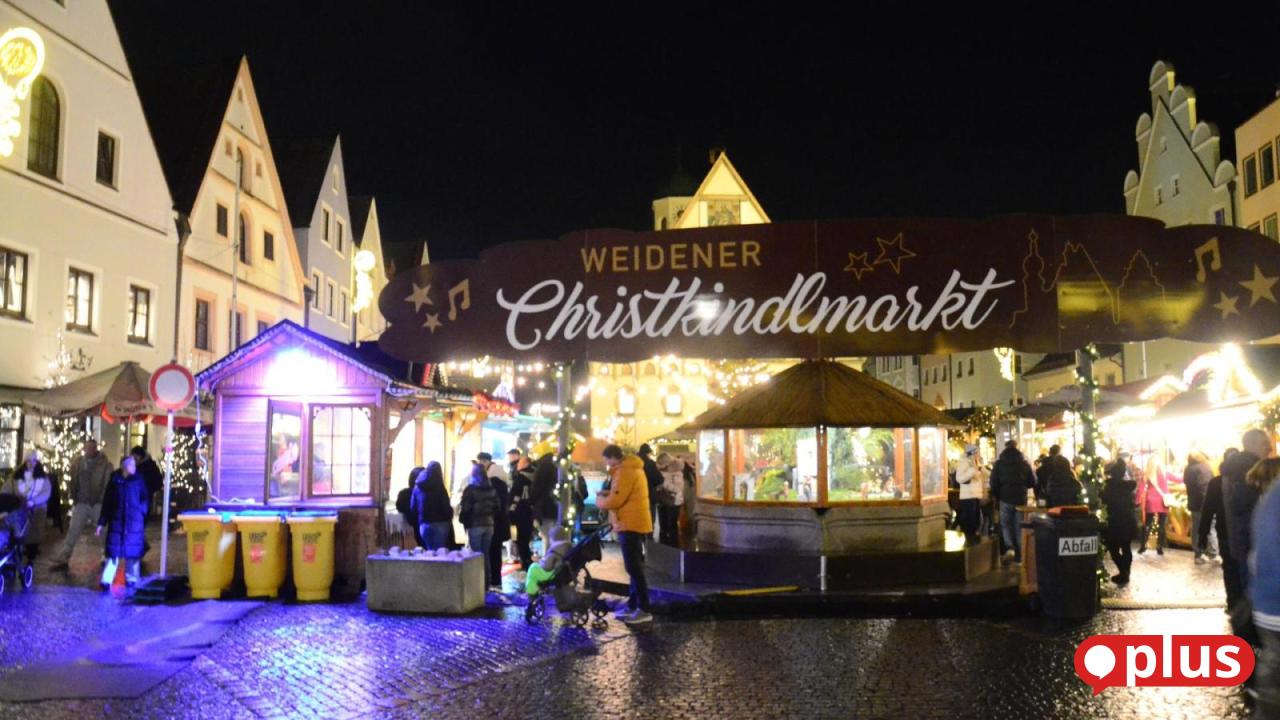 Weidener-Christkindlmarkt-startet-stimmungsvoll-in-die-Adventszeit
