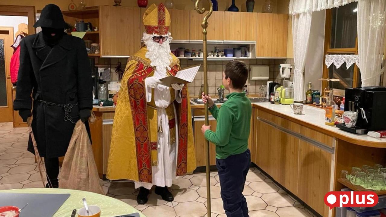 Tr-nen-und-ein-Schnuller-Malheur-Was-der-Nikolaus-in-Teunz-so-alles-erlebt