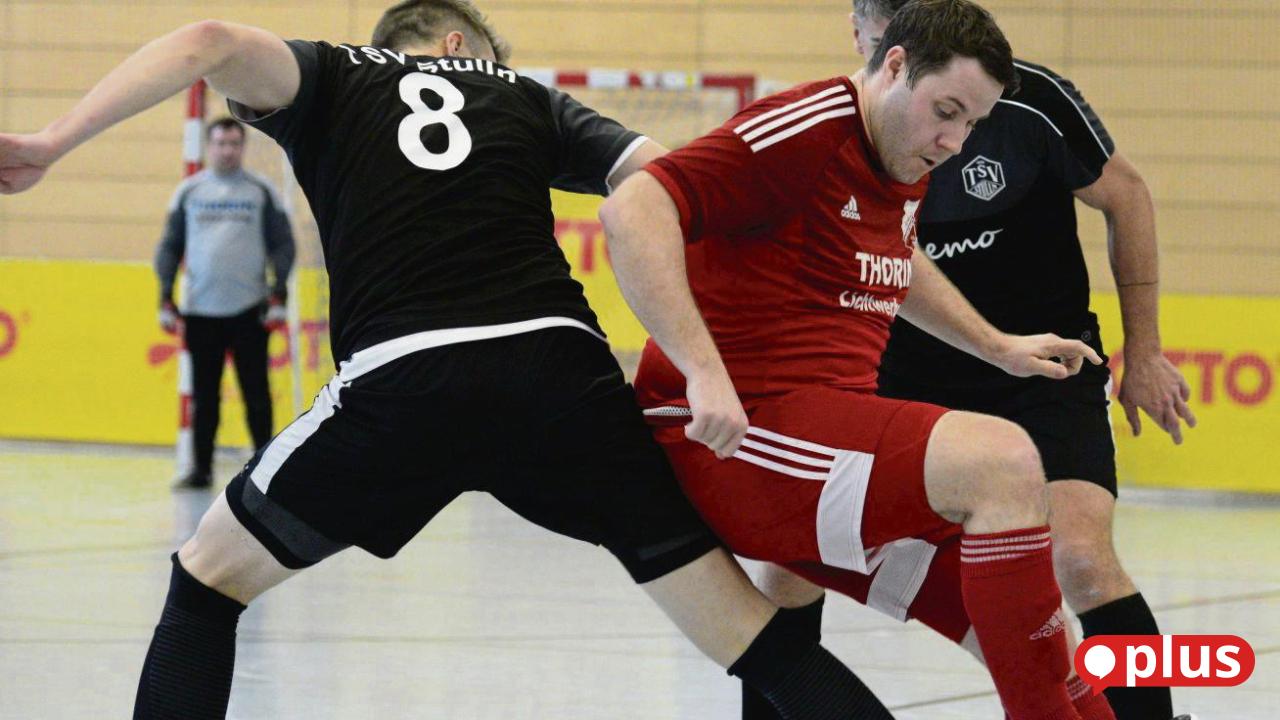 Macht-Hallen-King-Bastian-Lobinger-auch-den-FC-Wernberg-zum-Experten-