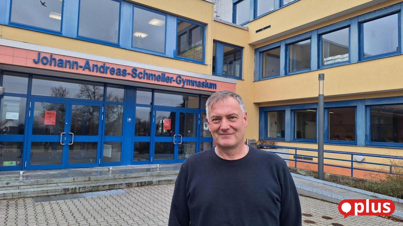 Nabburger-Schulleiter-Christian-Schwab-wechselt-an-Gymnasium-in-Burglengenfeld